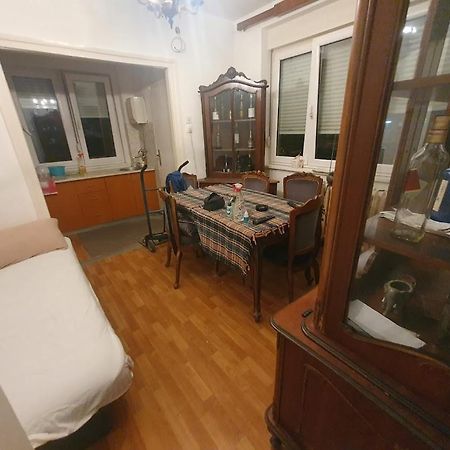 Apartamento Nikola Hram Belgrado Exterior foto