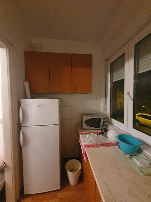Apartamento Nikola Hram Belgrado Exterior foto